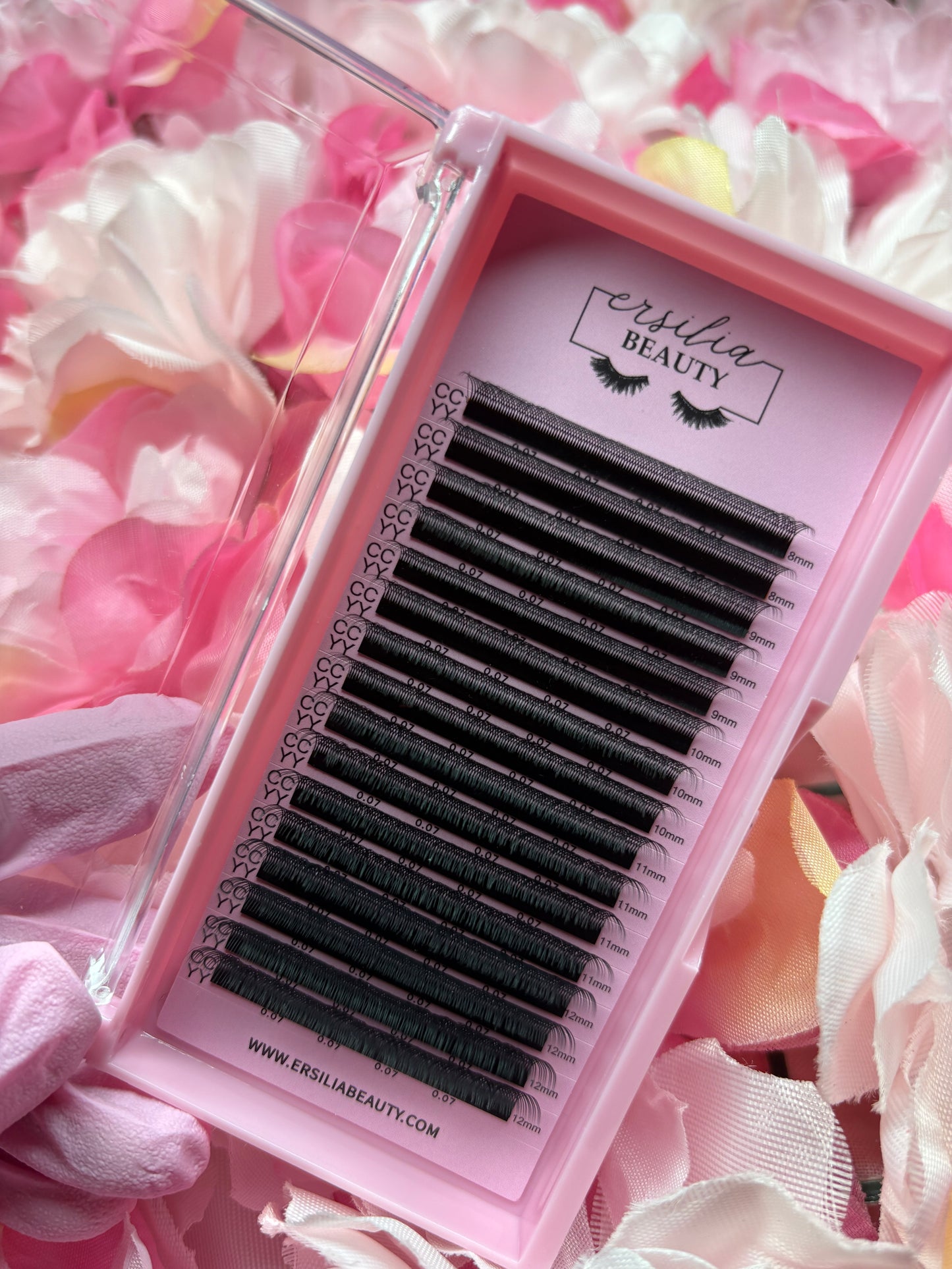 Y LASHES